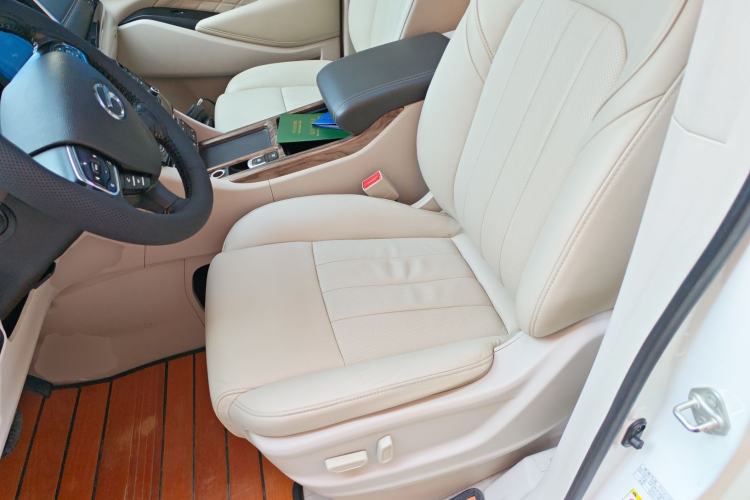 Used GAC Trumpchi M8 2018 320T Luxury Edition Left Front Seat