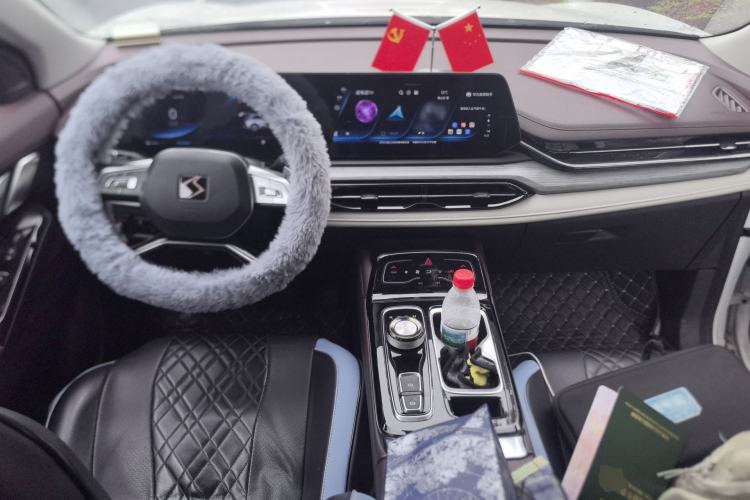 Used SOL QX 2021 300T DCT Prestige Smart Connectivity Version
