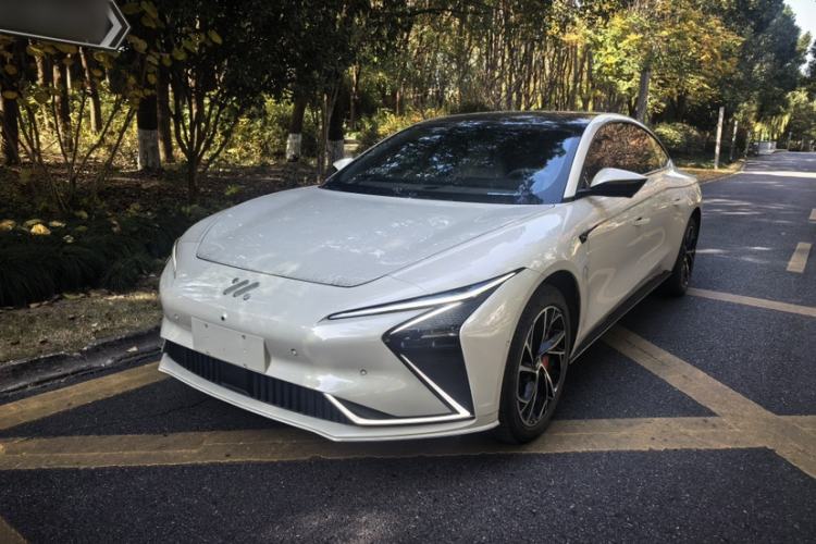 Used IM L7 2022 Dynamic Model
