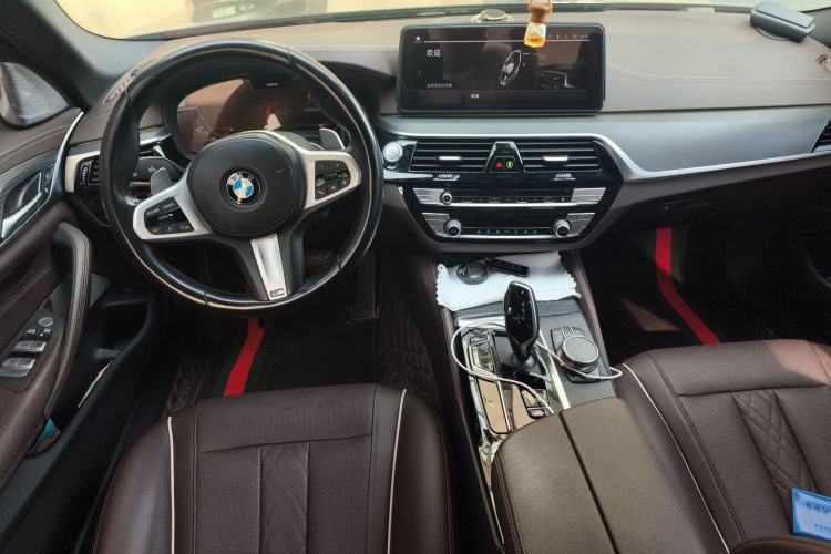 Used BMW 5 Series 2021 530Li Leading Model M Sport Package
