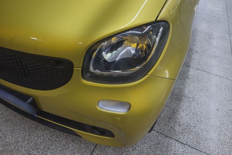 Used smart forfour 2016 1.0L 52 kW Dynamic Edition