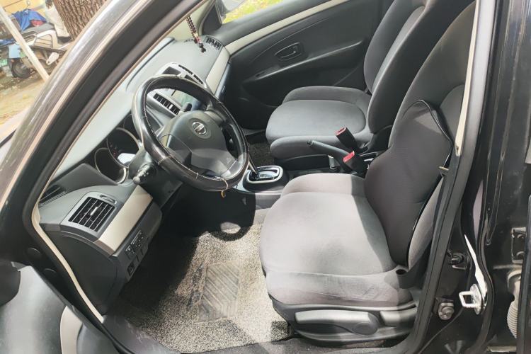 Used Nissan Sylphy 2019 Classic 1.6XE+ CVT SmartConnect Leading Edition Left Front Seat