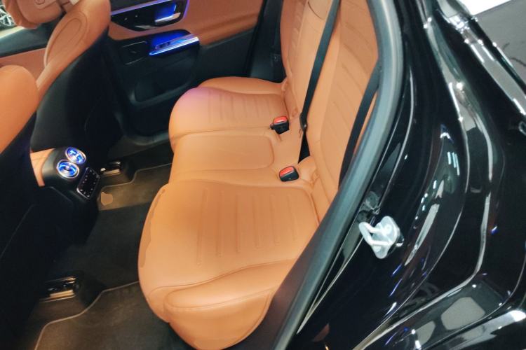 Used Mercedes-Benz GLC 2024 GLC 260 L 4MATIC Luxury Model 5 Seats Left Rear Seat