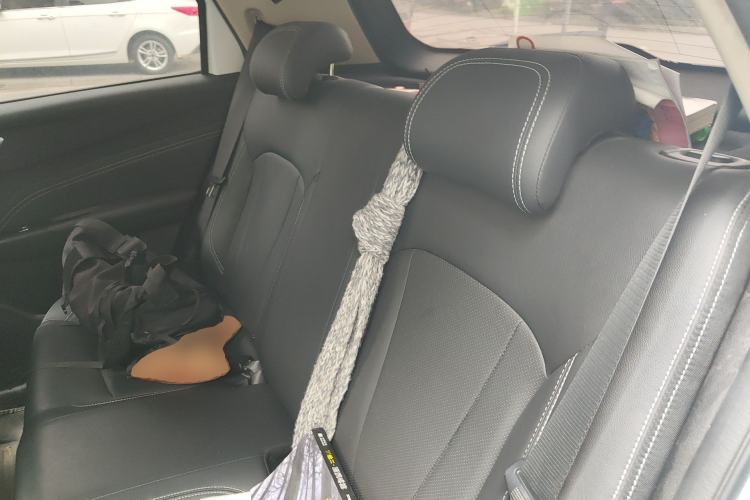 Used Geely Auto Vision X3 2019 Upgraded Model 1.5L CVT Elite Version Left Rear Seat