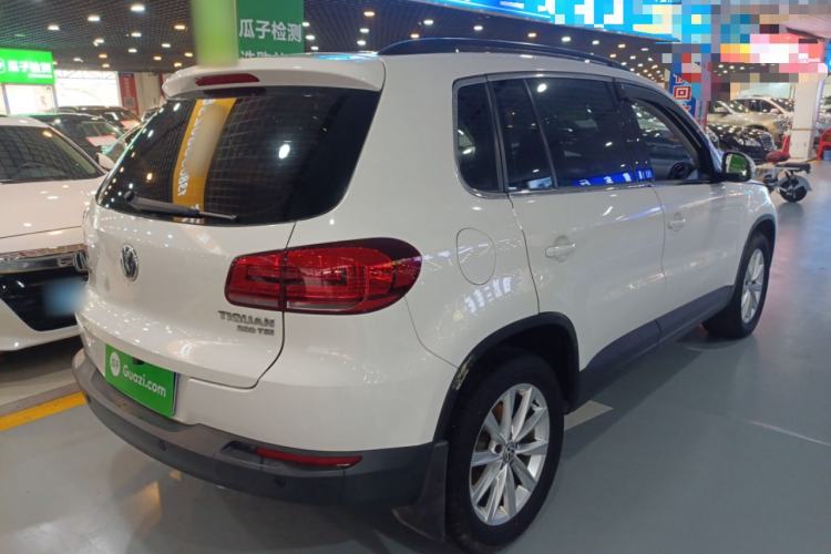 Used Volkswagen Tiguan L 2016 280TSI Automatic Two-Wheel-Drive Silk Road Style Edition
