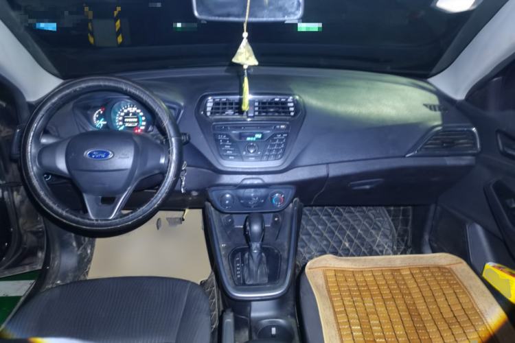 Used Ford Escort 2019 Revised 1.5L Automatic ZhiXiang Version China VI Standard
