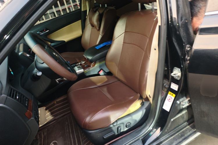 Used Toyota Reiz 2013 2.5V Shangrui Edition Left Front Seat