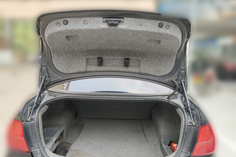 Used BMW 3 Series 2011 320i Sport Edition Trunk