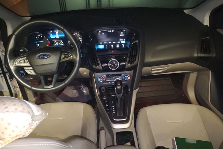 Used Ford Focus 2017 Sedan EcoBoost 180 Automatic Flagship Model
