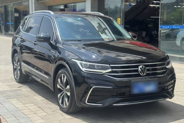 Used Volkswagen Tiguan L 2022 330TSI Automatic Two-Wheel Drive R-Line Enhanced Edition Exterior 1