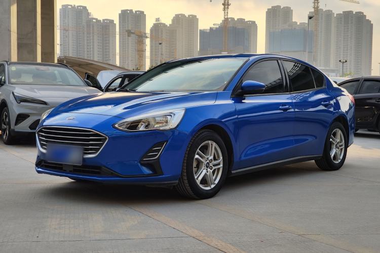 Used Ford Focus 2019 Sedan 1.5L Automatic FENGYUE Model China V Standard