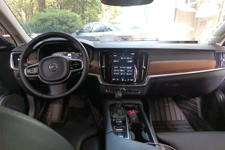 Used Volvo S90 2020 T5 Zhiyuan Luxury Edition