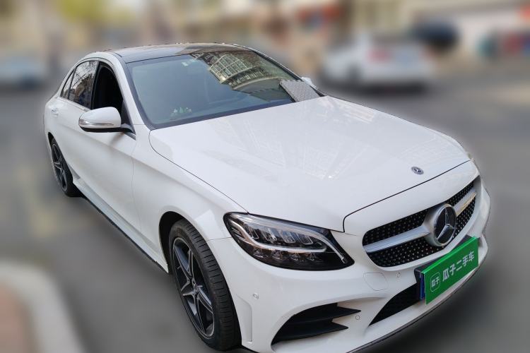 Used Mercedes-Benz C-Class 2020 C 260 L Sport Edition Front Right 45 Deg