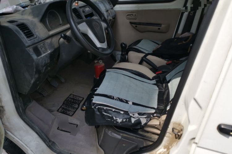 Used FAW Jiabao V75 2015 1.0L Standard Version DAM10AR Left Front Seat