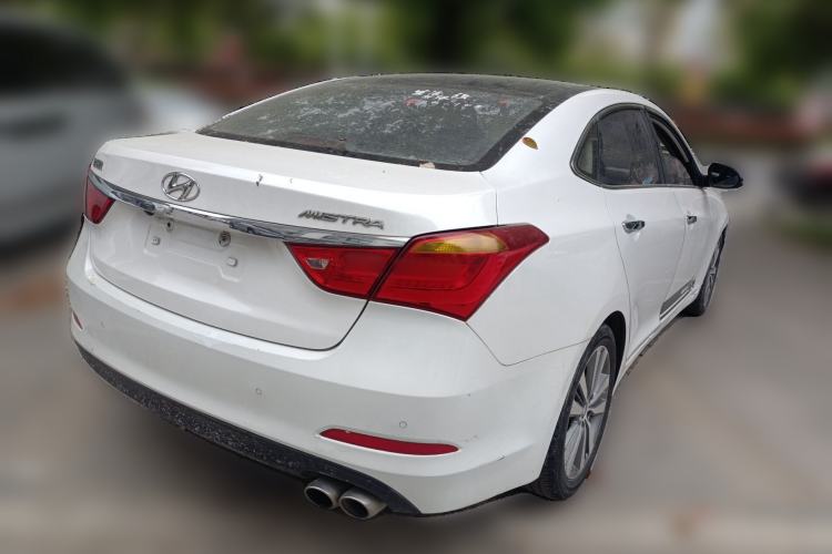Used Hyundai Mistra 2014 1.8L Automatic Deluxe DLX Model Rear Right 45 Deg