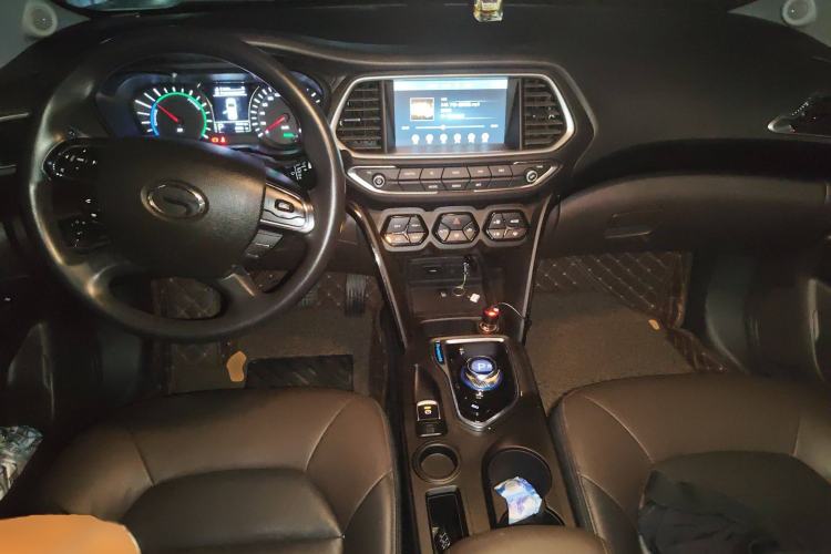 Used GAC Trumpchi GS4 New Energy 2019 1.5L PHEV Smart Enjoyment Version Center Console