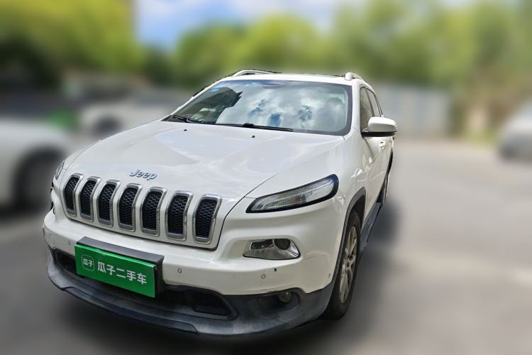 Used Jeep Cherokee 2016 2.4L Leading Edition Guazi used car, China used car export, Used car for sale, Used  cars, Cheapest cars for sale