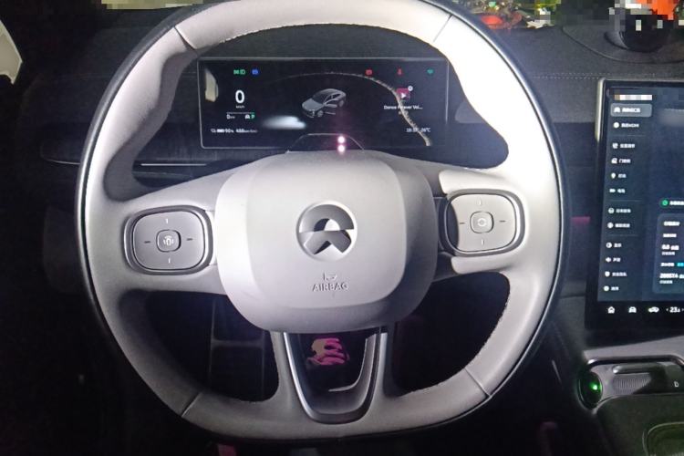 Used Nio EC6 2024 75 kWh
