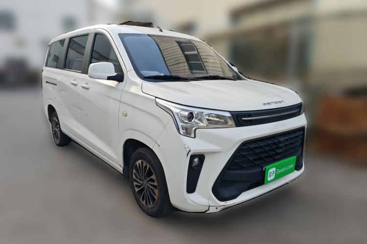 Used Dongfeng Fengon 380 2022 1.5L Comfort-Class Passenger Vehicle (Steel Spring) with 5 Seats
