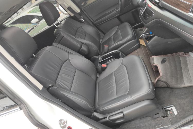 Used Honda Elysion 2016 2.4L Luxury Edition Right Front Seat