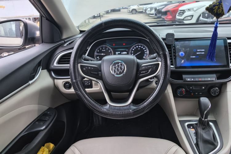 Used Buick GT 2018 15T Dual-Clutch Elite Model China V Standard