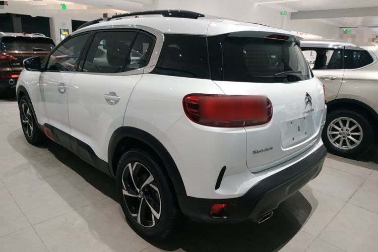 Used Citroen C5 AIRCROSS 2017 350THP Fashion Edition Exterior 2