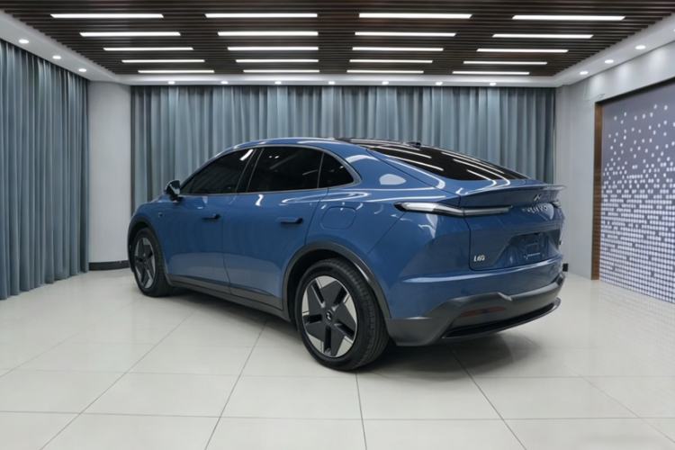 Used ONVO L60 2024 60 kWh Rear-Drive Version