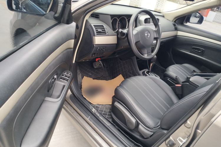 Used Nissan Sylphy 2018 Classic 1.6XE+ CVT Leading Edition Driver Seat