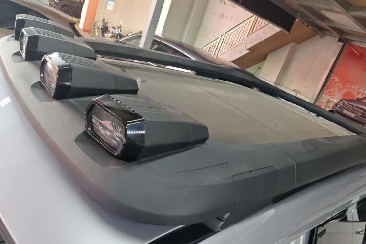 Used Deepal G318 2024 Four-Wheel-Drive Air Suspension Model