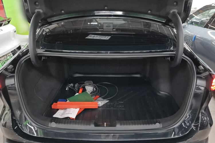 Used Geely Galaxy L6 2023 60km PLUS