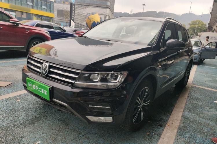 Used Volkswagen Tiguan L 2021 330TSI Automatic Two-Wheel Drive Smart Edition