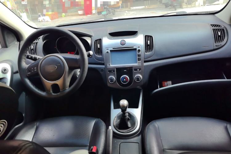 Used Kia Forte 2011 1.6L MT GLS