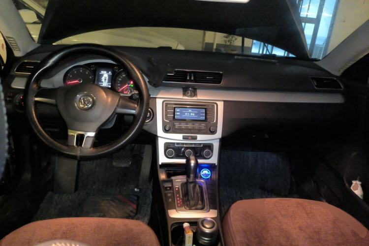 Used Volkswagen Magotan 2013 1.8TSI Comfort Model