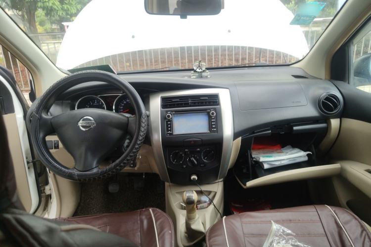 Used Nissan Livina 2013 1.6XE Manual Comfort Edition