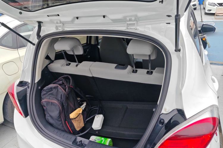 Used CHANGAN OSHAN Benni E-Star 2020 Heart Edition Lithium Iron Phosphate (31.18 kWh) Trunk