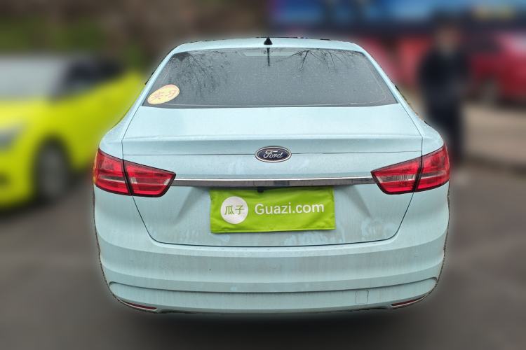 Used Ford Escort 2015 1.5L Automatic Fashion Model
