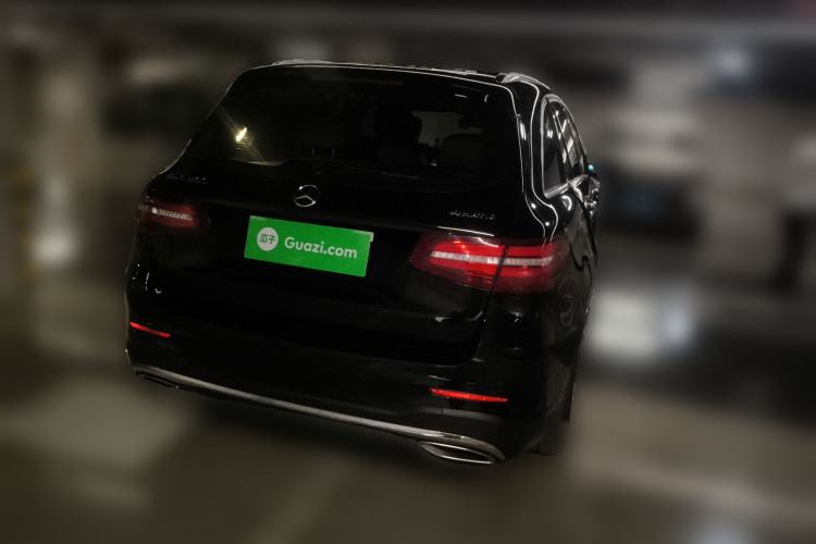 Used Mercedes-Benz GLC 2017 GLC 260 4MATIC Luxury Model Rear Right 45 Deg