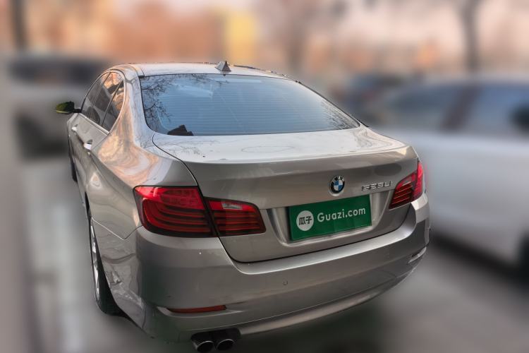 Used BMW 5 Series 2014 520Li Elegant Model
