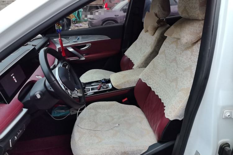 Used JETOUR X70 PLUS 2023 1.6T DCT Stronger PRO+ 5-Seater
