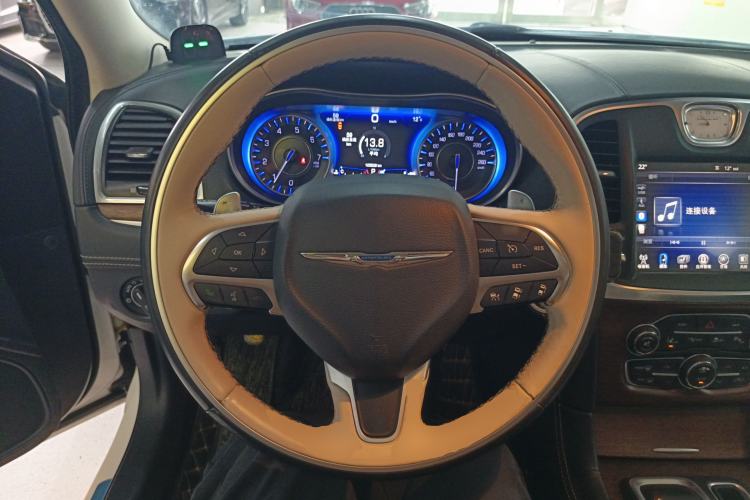 Used Chrysler 300C 2016 3.0L Supreme Edition