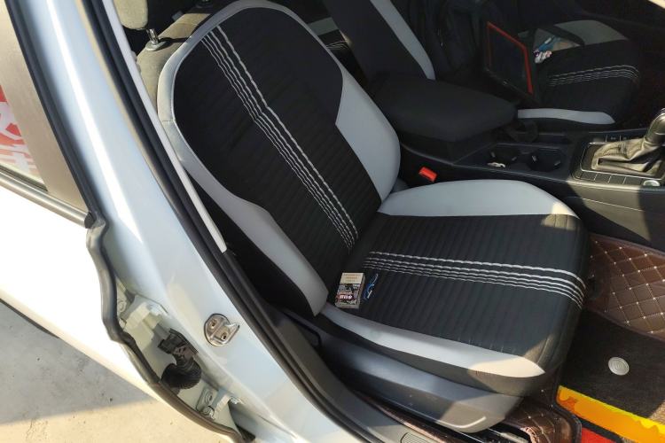 Used Volkswagen Bora 2023 200TSI DSG Comfort Edition Right Front Seat