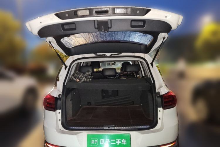 Used Volkswagen Tiguan 2015 1.8TSI Automatic Two-Wheel Drive Trend Edition Trunk