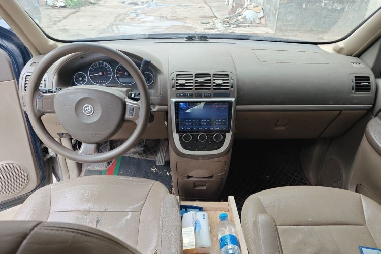 Used Buick GL8 2014 2.4L Classic Edition
