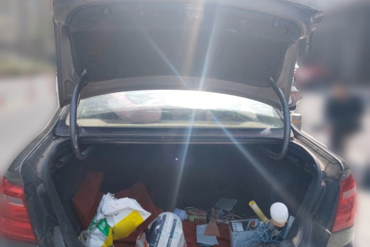 Used Volkswagen Bora 2013 1.6L Manual Fashion Edition
