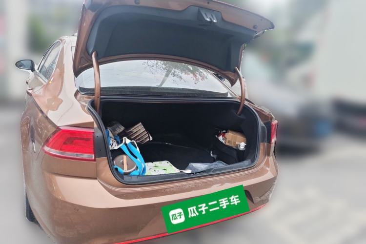 Used Volkswagen Lamando 2018 230TSI DSG Fashion Edition Trunk