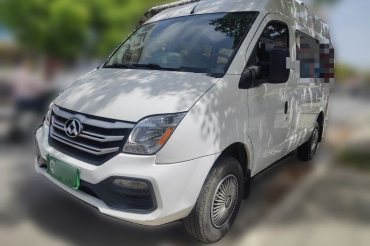 Used SAIC MAXUS Xintu V80 2018 2.5T 6-Speed Manual Aoyuntong Short Wheelbase Mid-Height 5-6 Seater
