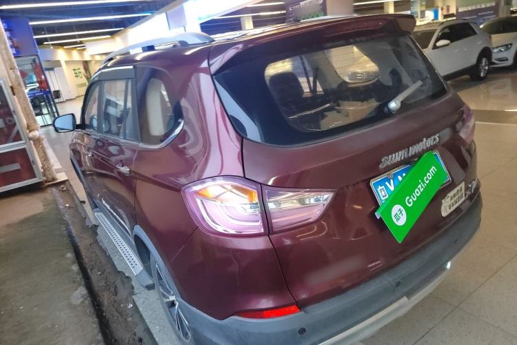 Used SWM X7 2016 1.8L Manual Luxury Edition 7 Seats
