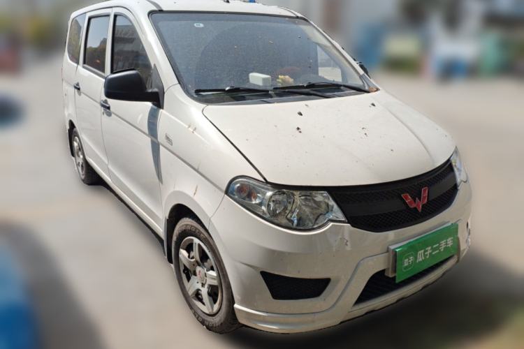 Used Wuling Hongguang  Front Right 45 Deg