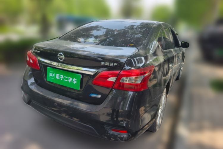 Used Nissan Sylphy 2016 1.6 XL CVT Luxury Edition Rear Right 45 Deg