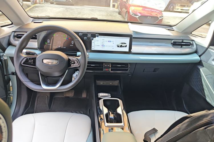 Used Geometry E Firefly 2024 301km Starlight